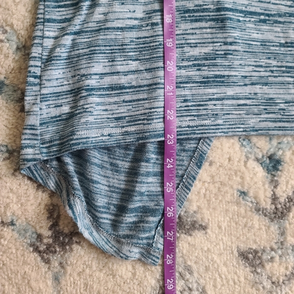 Maurices Open Back Split Back Top - Picture 9 of 9